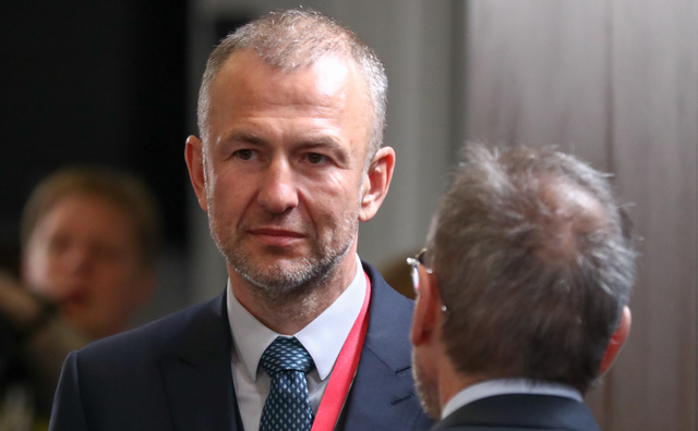 Андрей Мельниченко оказался только мужем своей жены
