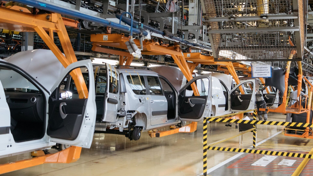 «АвтоВАЗ» запланировал на 6 июня возобновление сборки Lada Granta