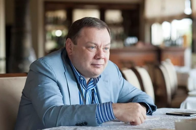 Великобритания отказалась снимать санкции с российских миллиардеров Михаила Фридмана и Петра Авена