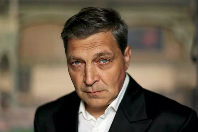 Уехавший из России Невзоров подал заявку на украинское гражданство