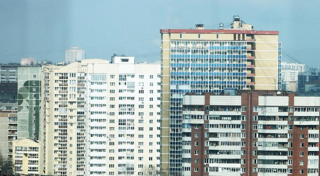 Минстрой зачищает Екатеринбург от домов Воробьева. Жителям предлагают за квартиры сотни тысяч