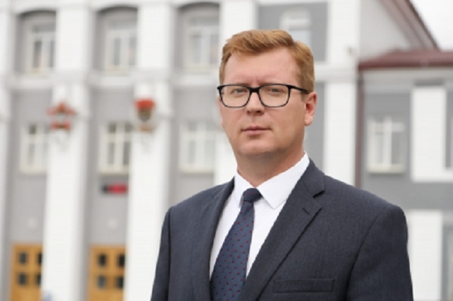 Грубый ответ свердловского мэра Соловьеву привлек внимание Собчак
