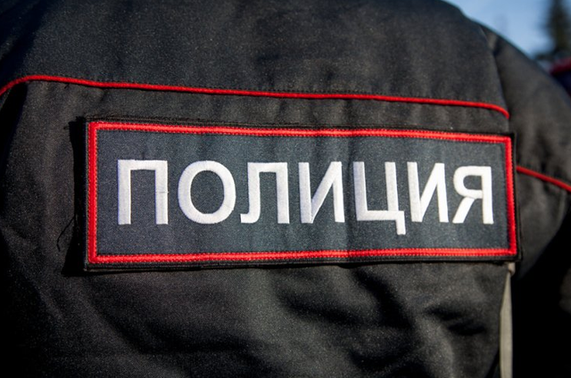 Российского школьника убили в подъезде многоэтажного дома