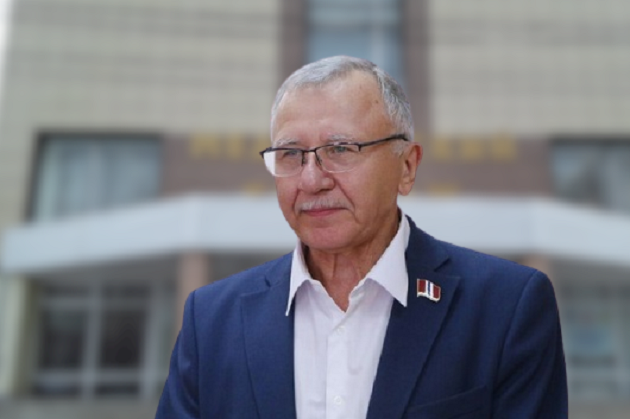 Директор медколледжа под министерским «прикрытием»