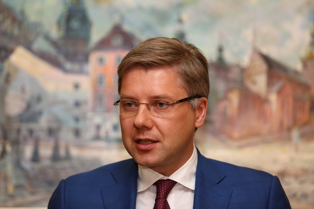 Депутат Европарламента Нил Ушаков предстанет перед судом