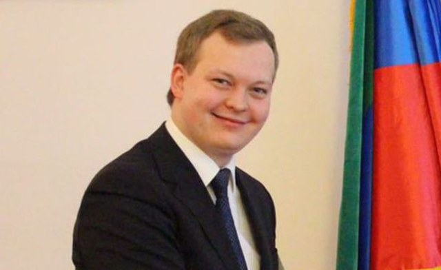 Михаил Баракин: почему «Фонтанка» превозносит мошенника?