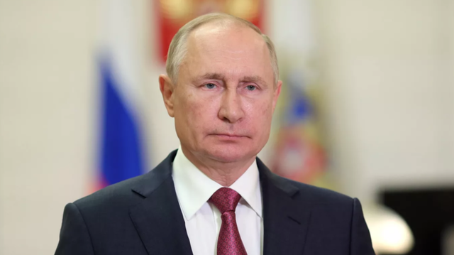 Путин перенес свое выступление на ПМЭФ из-за DDOS-атак