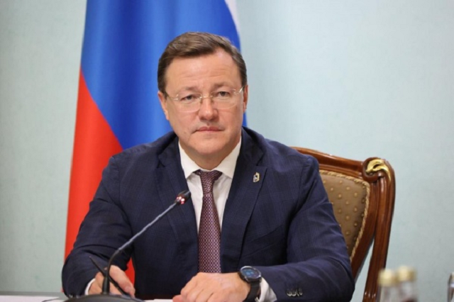 Отрадные устои губернатора Азарова
