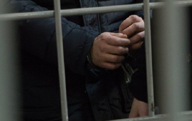 Пятерых членов ОПГ задержали в Казани за мошенничество и вымогательства