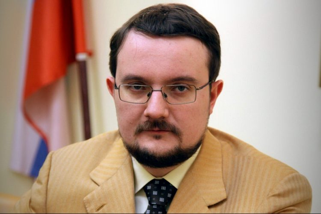 Как с помощью шулерства стать монополистом рынка лекарств