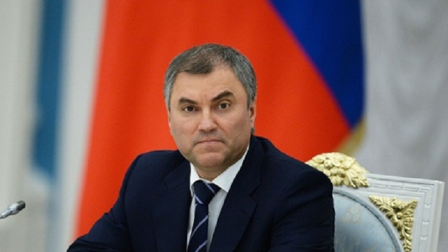Володин призвал украинцев не торопиться выкидывать учебники по русскому языку