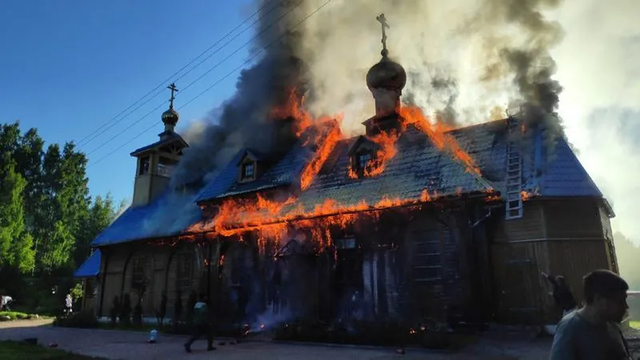 Задержан подозреваемый в поджоге Храма Святителя Василия Великого