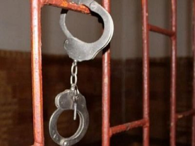 Двоих китайцев осудили за контрабанду запчастей для истребителя Су-27