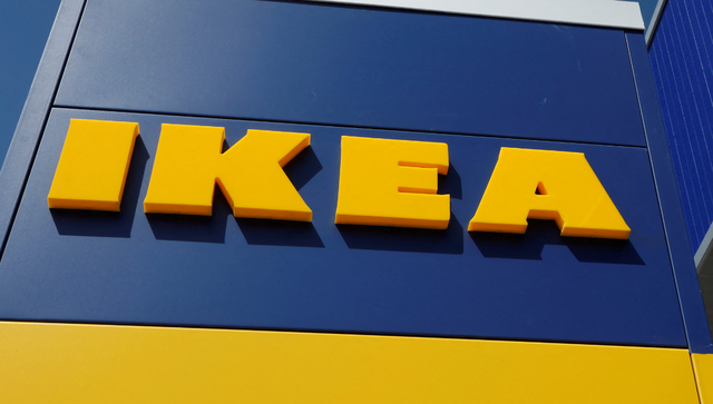 Уходящая IKEA так и не смогла начать обещанную онлайн-распродажу. Названа новая дата
