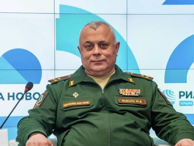 У военного комиссара Крыма проходят обыски