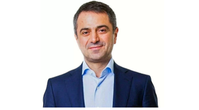 Бизнесмен Баграт Газарян замечен в «Portofino» с Романом Осипяном