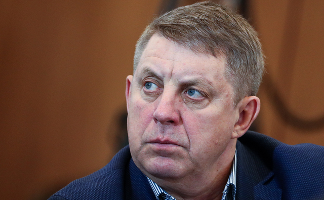Рад бы во власть Богомаз, да грехи не пускают…