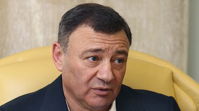 Партнер Ротенбергов накрутит коровам хвосты