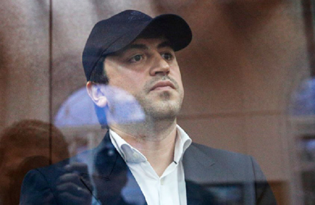 Суд признал виновным замглавы "Аэрофлота" Александрова в хищении 250 миллионов