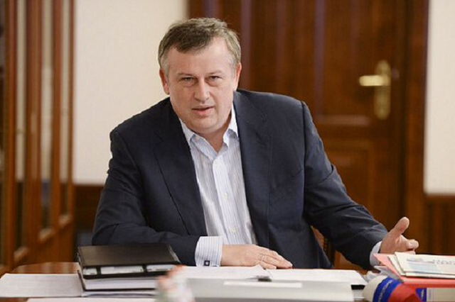 Дрозденко меру знает