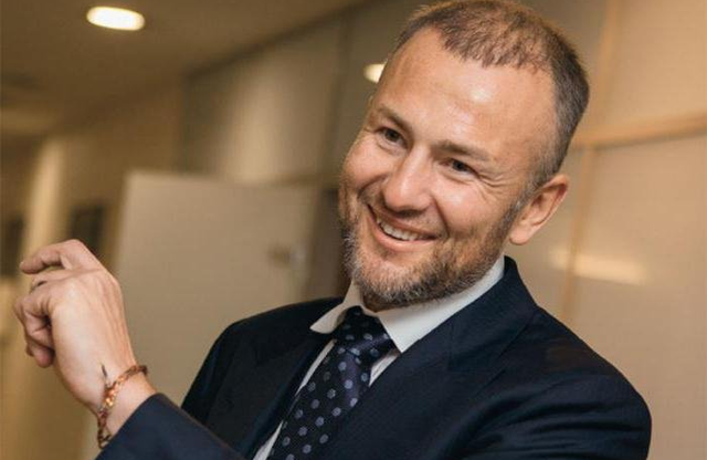 Миллиардер Андрей Мельниченко получил гражданство ОАЭ