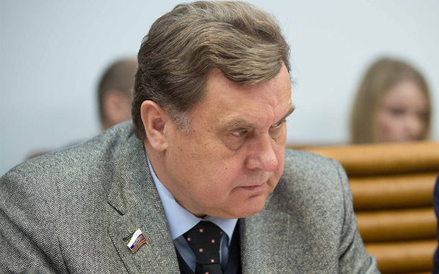 Бывшего сенатора Валерия Шнякина обвинили во взломе мобильного телефона