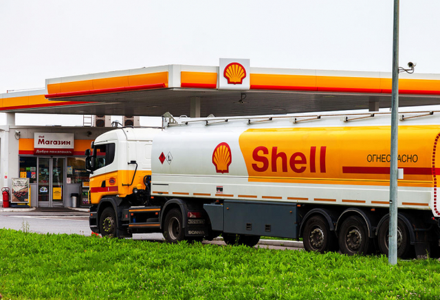 Shell уходит из России без штанов