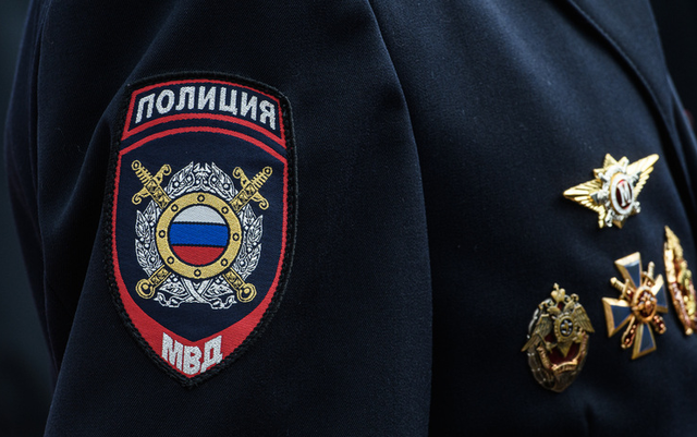 В Красноярске из отдела полиции исчезло более 500 бутылок изъятого алкоголя