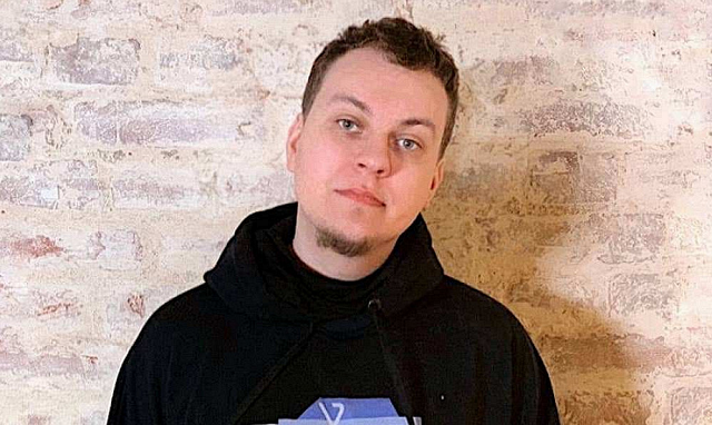 Суд закрыл дело Хованского