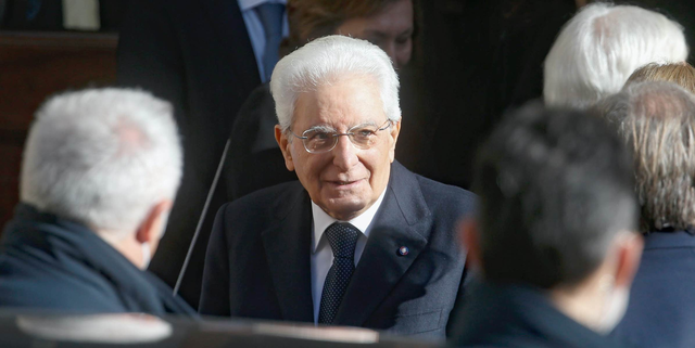 Президент Италии после отставки премьер-министра распустил парламент