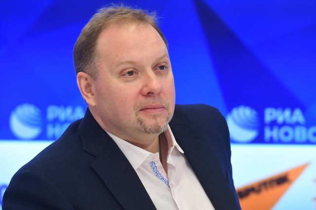 Россиянам предложили сокращать рабочую смену один день в году