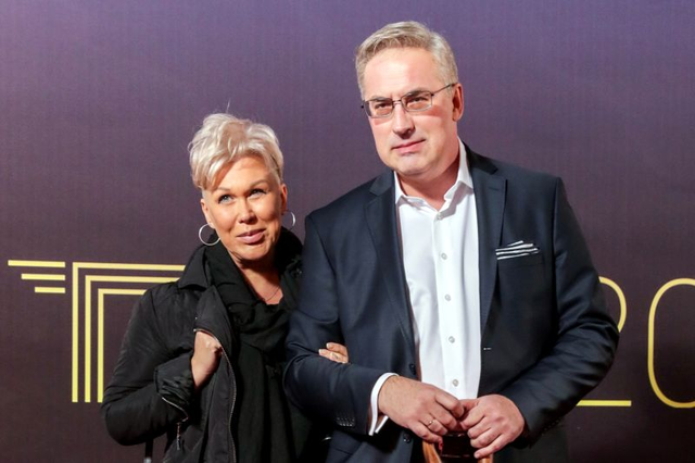 Как живёт пропагандист Андрей Норкин после самоубийства жены