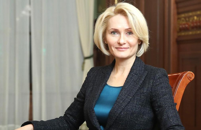 Абрамченко отреагировала на уход Tetra Pak из России