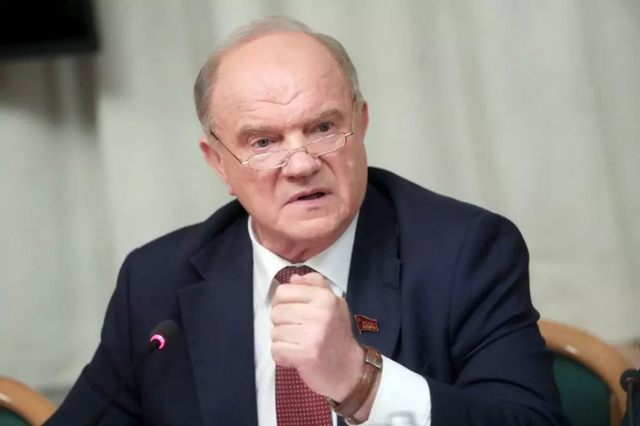 Зюганов рассказал об отказе на предложение Ельцина занять любой пост