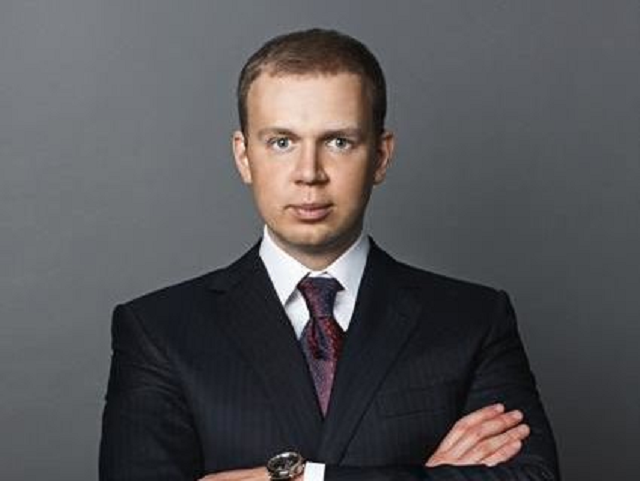 Как наживается в России «кошелек Януковича»
