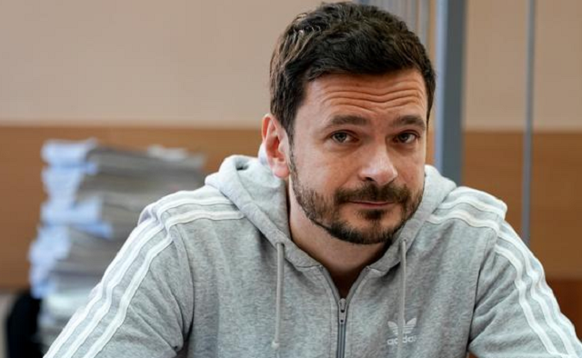 Яшин в тюрьме встретился с экс-замминистра Гуровичем
