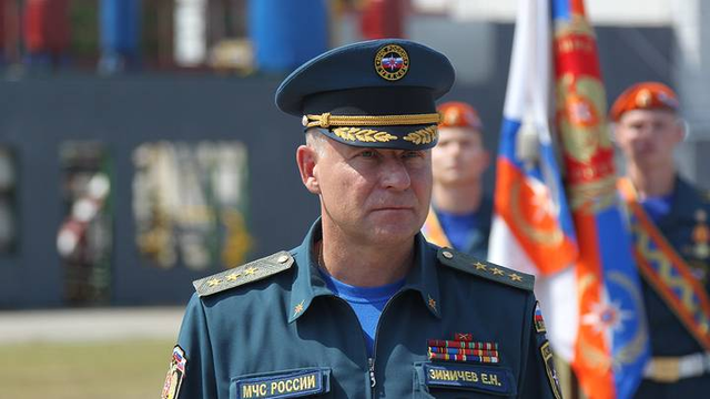 Много вопросов: была ли случайной гибель главы МЧС Зиничева?