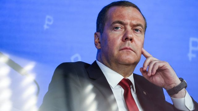 Медведев написал свою версию известной сказки из-за визита Пелоси на Тайвань