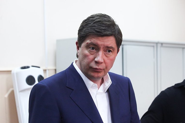 Кредиторы «насели» на банкротящиеся активы банкира Хотина