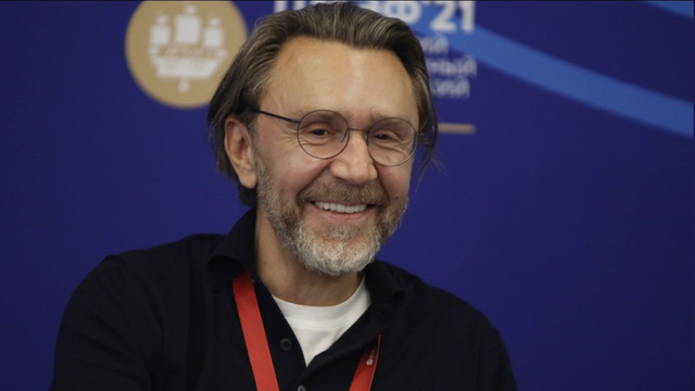 Шнуров и Пригожин посетили ЛНР