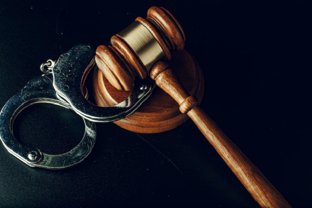 Суд вынес приговор продюссеру Ксении Собчак Сергею Ерженкову