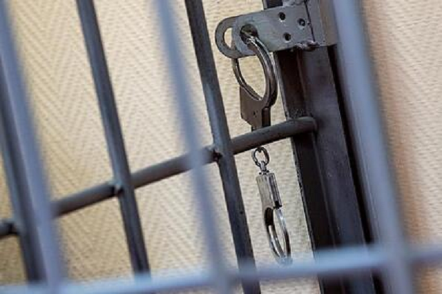 Устроивший поджог в штрафном изоляторе российский заключенный пойдет под суд