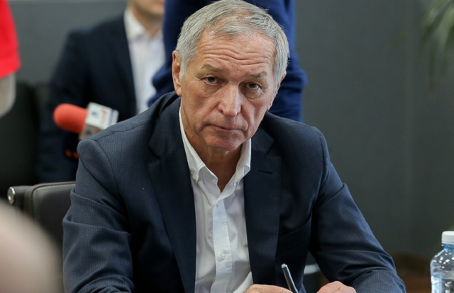 Петропавловск "разбирают" на золото