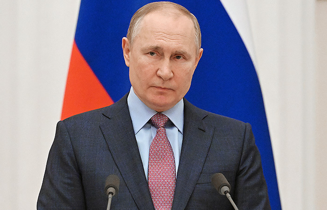 Путин согласился на поездку Собянина в Рязанскую область в связи с пожарами