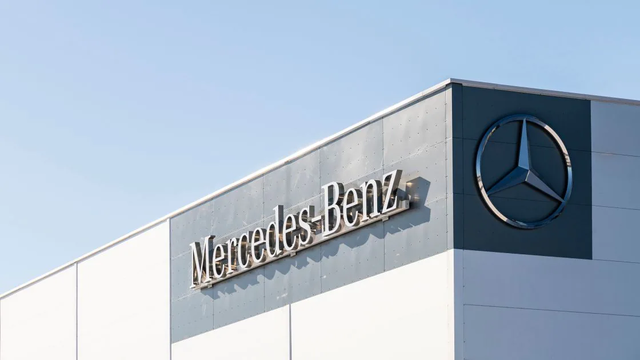 Mercedes-Benz продает свой завод в Подмосковье