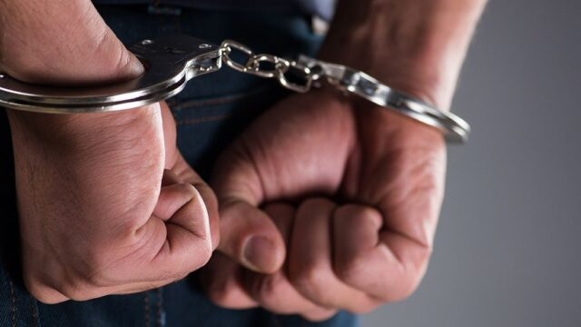 Суд арестовал российского тренера по теннису за изнасилование юных спортсменок