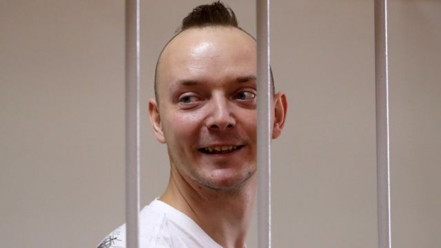 Адвокат рассказал о состоянии Ивана Сафронова