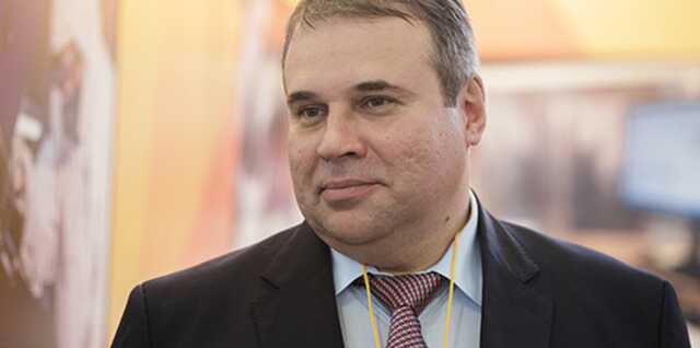 Фантомные крылья беспилотника: почему Денису Мантурову никогда не сравниться со стерхами