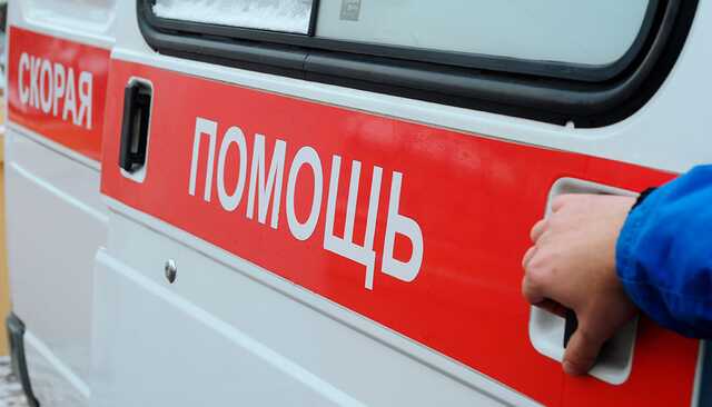 В Питере 22-летний санитар получил перелом позвоночника при падении лифта в больнице