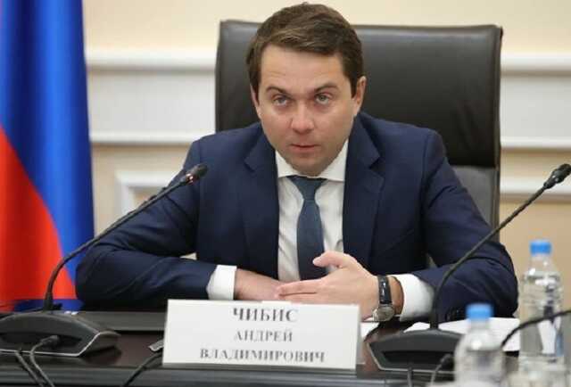 Виниловый госпиталь для племянника губернатора Чибиса